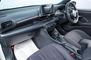 Хетчбэк Toyota Yaris 2020 года, 1279000 рублей, Челябинск