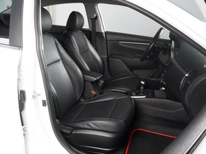 Седан Kia Rio 2020 года, 1872000 рублей, Красный Пахарь