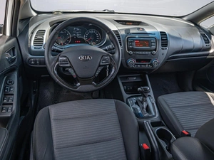 Седан Kia Cerato 2018 года, 1305000 рублей, Краснодар