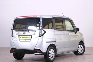 Хетчбэк Toyota Tank 2017 года, 1089000 рублей, Омск