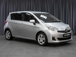 Хетчбэк Toyota Ractis 2012 года, 999000 рублей, Тюмень