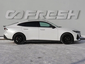 Лифтбек Changan UNI-V 2022 года, 2491000 рублей, Волгоград