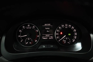 Хэтчбек Skoda Rapid 2015 года, 1370000 рублей, Курск