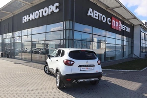 Внедорожник Renault Kaptur 2018 года, 1325000 рублей, Мирное