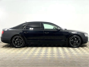 Седан Audi A8 2011 года, 1569900 рублей, Казань