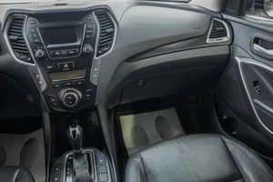 Внедорожник Hyundai Santa Fe 2012 года, 2019000 рублей, Барнаул