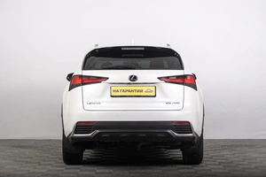 Внедорожник Lexus NX 2018 года, 3399000 рублей, Томск
