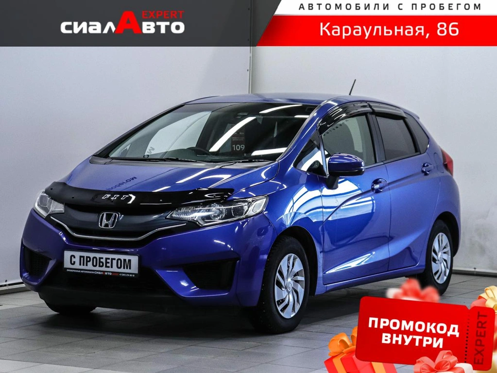 Хетчбэк Honda Fit 2013 года, 990000 рублей, Красноярск