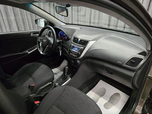 Седан Hyundai Solaris 2015 года, 820000 рублей, Красноярск