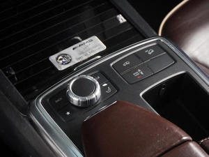 Внедорожник Mercedes-benz GL-класс 2014 года, 2479000 рублей, Красный Пахарь