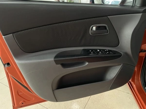 Седан Kia Rio 2010 года, 687000 рублей, Солонцы
