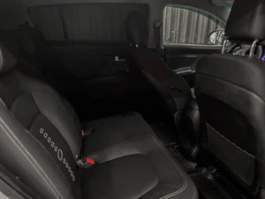 Внедорожник Kia Sportage 2011 года, 1090000 рублей, Красноярск