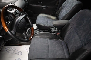 Седан Mitsubishi Carisma 2001 года, 299000 рублей, Оренбург