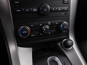 Внедорожник Chevrolet Captiva 2014 года, 1199854 рублей, Москва