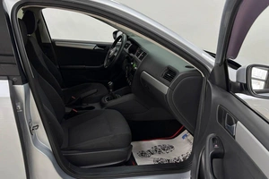 Седан Volkswagen Jetta 2012 года, 1295000 рублей, Смоленск