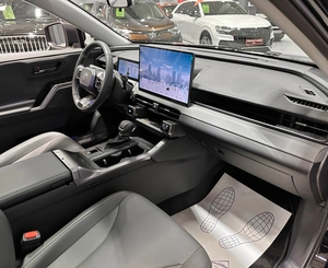 Внедорожник Toyota RAV4 2026 года, 3917000 рублей, Красноярск