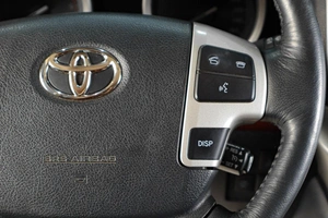 Внедорожник Toyota Land Cruiser 2014 года, 4919000 рублей, Тюмень