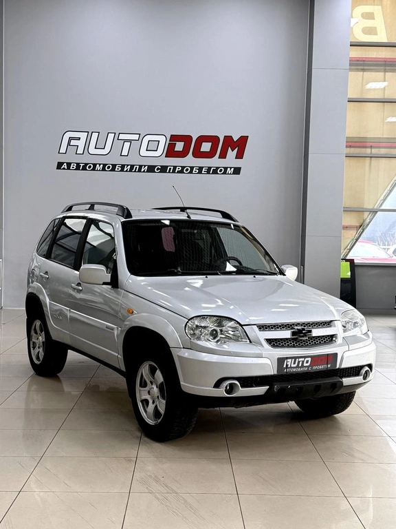 Внедорожник Chevrolet Niva 2009 года, 547000 рублей, Солонцы