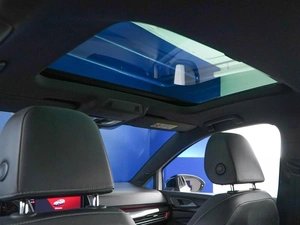 Хетчбэк Volkswagen Golf 2021 года, 2799444 рублей, Москва