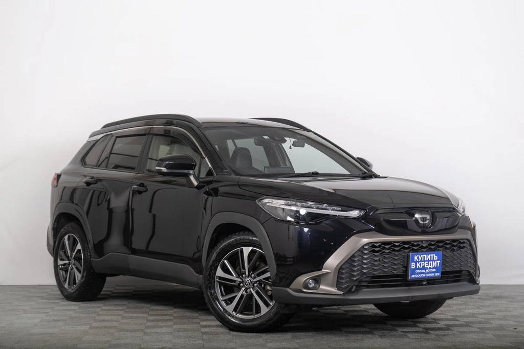 Внедорожник Toyota Corolla Cross 2022 года, 2739000 рублей, Томск