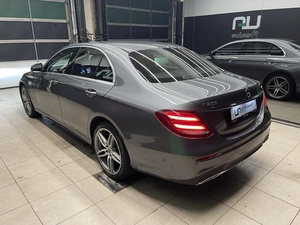 Седан Mercedes-Benz E-класс 2020 года, 4000000 рублей, Красноярск