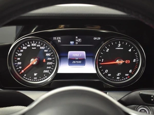 Седан Mercedes-benz E-класс 2019 года, 2132900 рублей, Казань