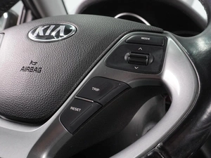 Седан Kia Rio 2017 года, 1060000 рублей, Воронеж