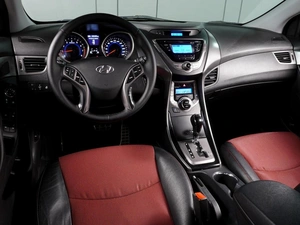 Седан Hyundai Elantra 2012 года, 1169000 рублей, Воронеж