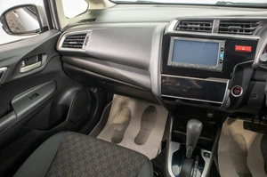 Хетчбэк Honda Fit 2017 года, 1099000 рублей, Барнаул