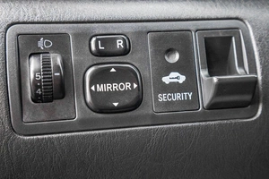 Седан Toyota Corolla 2006 года, 789000 рублей, Барнаул