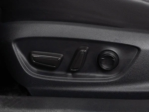 Седан Toyota Camry 2021 года, 3979000 рублей, Тюмень