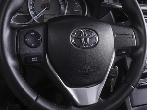 Седан Toyota Corolla 2013 года, 1049000 рублей, Ростов-на-Дону