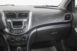 Седан Hyundai Solaris 2016 года, 1199000 рублей, Кемерово