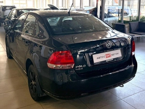 Седан Volkswagen Polo 2014 года, 915000 рублей, Орёл