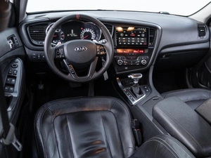 Седан Kia Optima 2013 года, 1599000 рублей, Волгоград