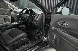 Внедорожник Honda Vezel 2018 года, 1849000 рублей, Красноярск