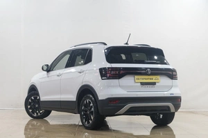 Внедорожник Volkswagen T-Cross 2020 года, 1599000 рублей, Новокузнецк