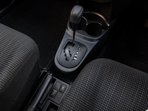 Хетчбэк Toyota Vitz 2019 года, 990000 рублей, Краснодар