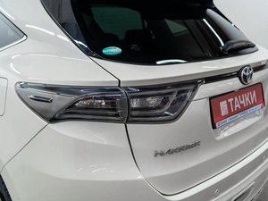 Внедорожник Toyota Harrier 2017 года, 2495000 рублей, Красноярск