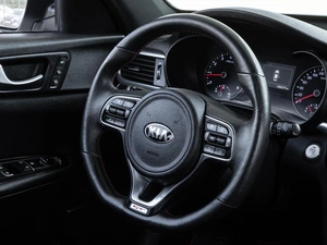 Седан Kia Optima 2016 года, 1790000 рублей, Волгоград
