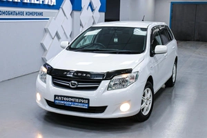Универсал Toyota Corolla Fielder 2009 года, 898000 рублей, Солонцы