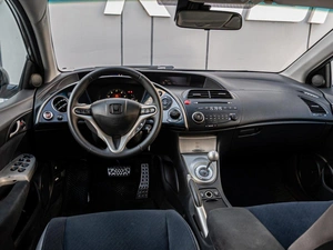 Хетчбэк Honda Civic 2008 года, 810000 рублей, Краснодар