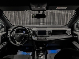 Внедорожник Toyota RAV4 2019 года, 2500000 рублей, Красноярск
