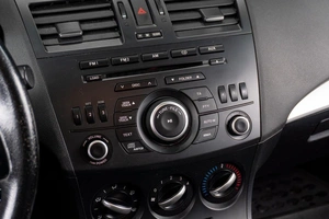 Хетчбэк Mazda 3 2013 года, 1289000 рублей, Петрозаводск