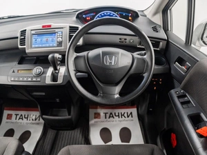 Минивэн Honda Freed 2012 года, 1150000 рублей, Красноярск