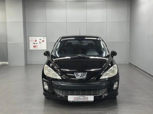 Хетчбэк Peugeot 308 2008 года, 397000 рублей, Красноярск