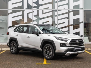 Внедорожник Toyota RAV4 2025 года, 4120000 рублей, Краснодар