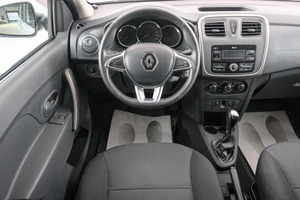 Хетчбэк Renault Sandero 2018 года, 899000 рублей, Красноярск