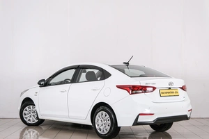 Седан Hyundai Solaris 2019 года, 1649000 рублей, Красноярск