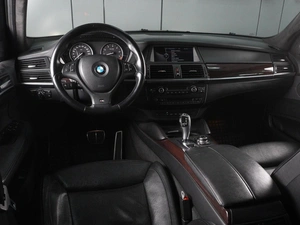 Внедорожник BMW X5 2011 года, 1849000 рублей, Красный Пахарь